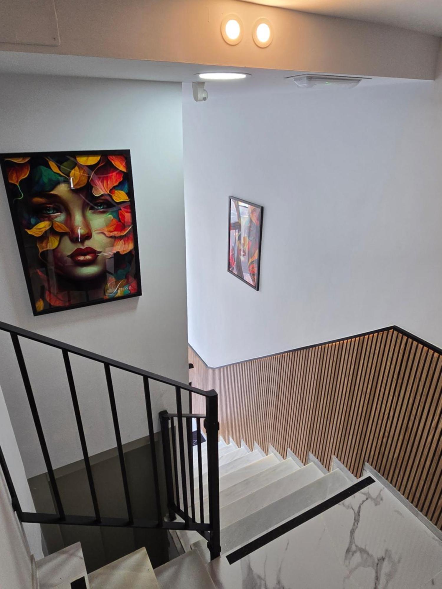Lhome Sevilla Buitenkant foto
