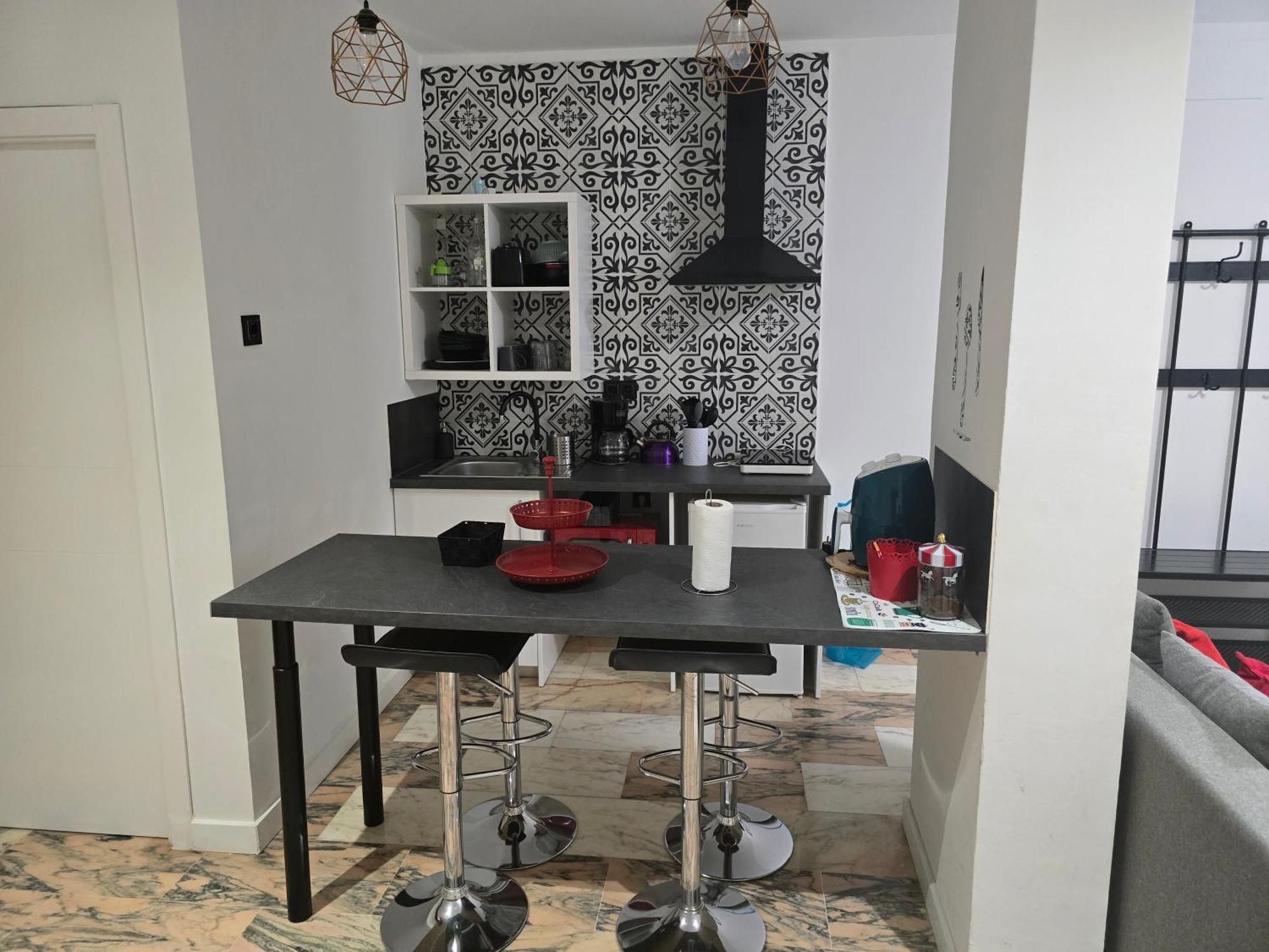 Lhome Sevilla Buitenkant foto
