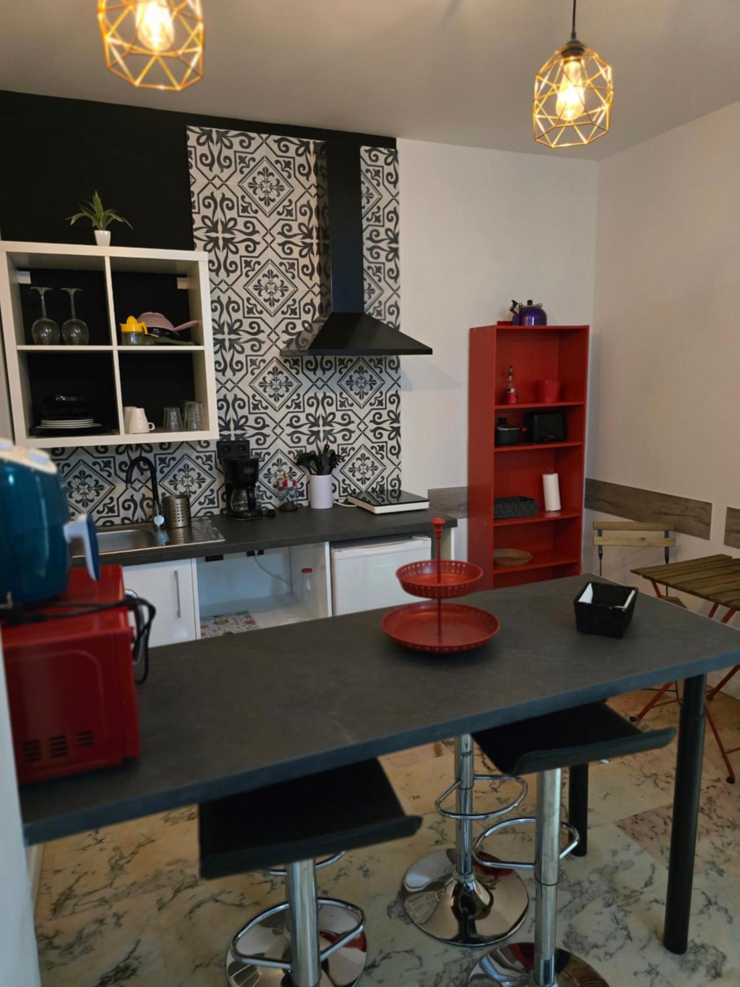 Lhome Sevilla Buitenkant foto